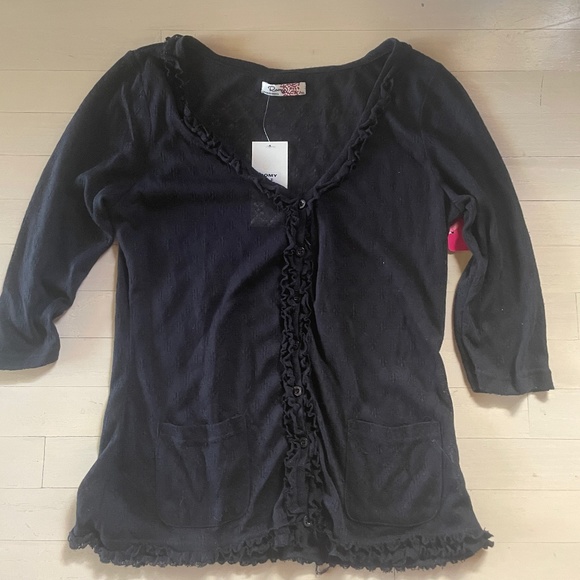 Cute Romy Spring Blouse - Picture 1 of 5